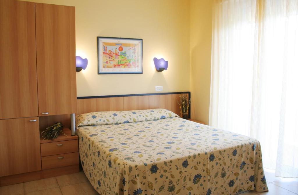 Residence Blumarine Giulianova Camera foto