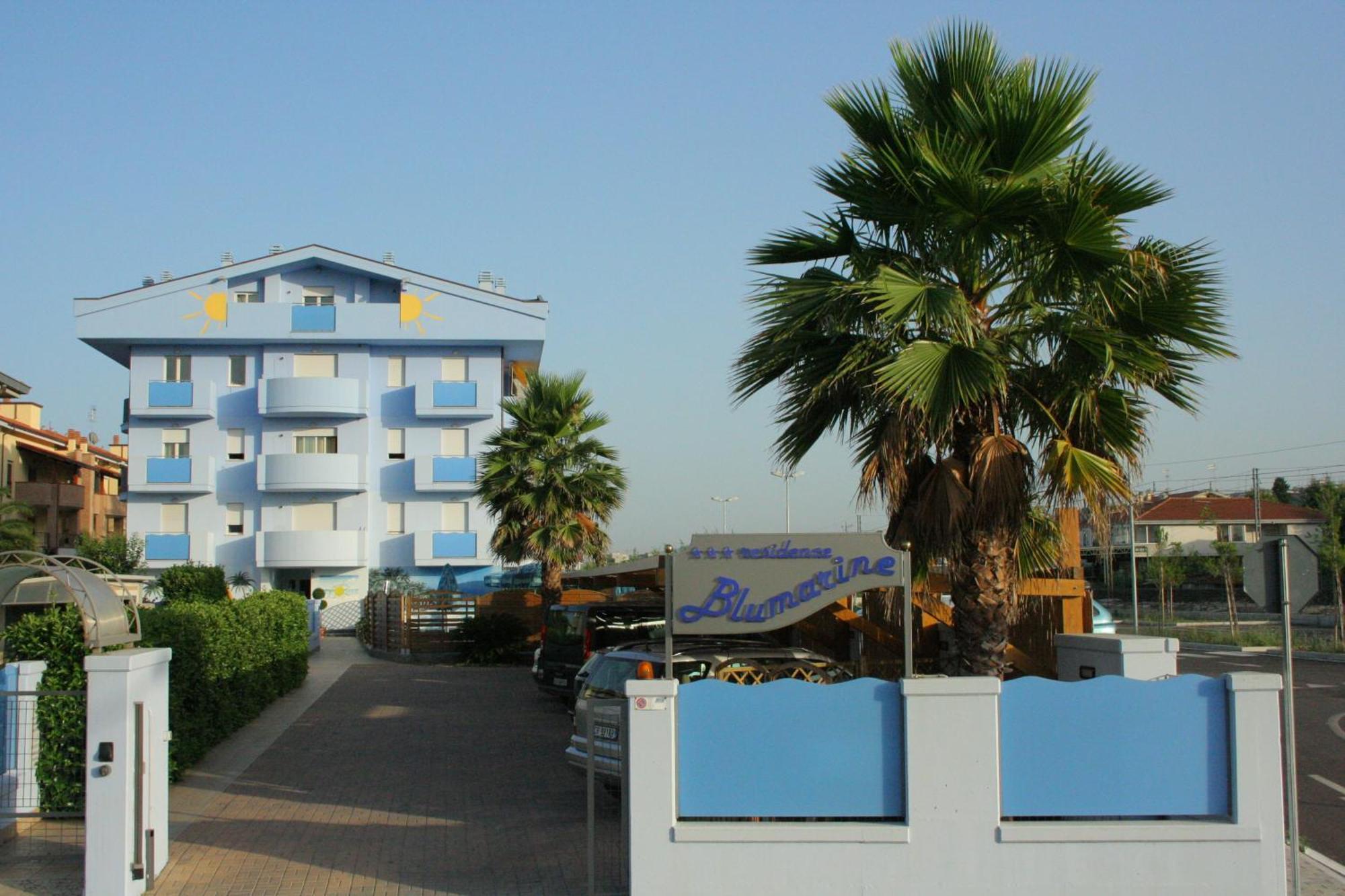 Residence Blumarine Giulianova Esterno foto