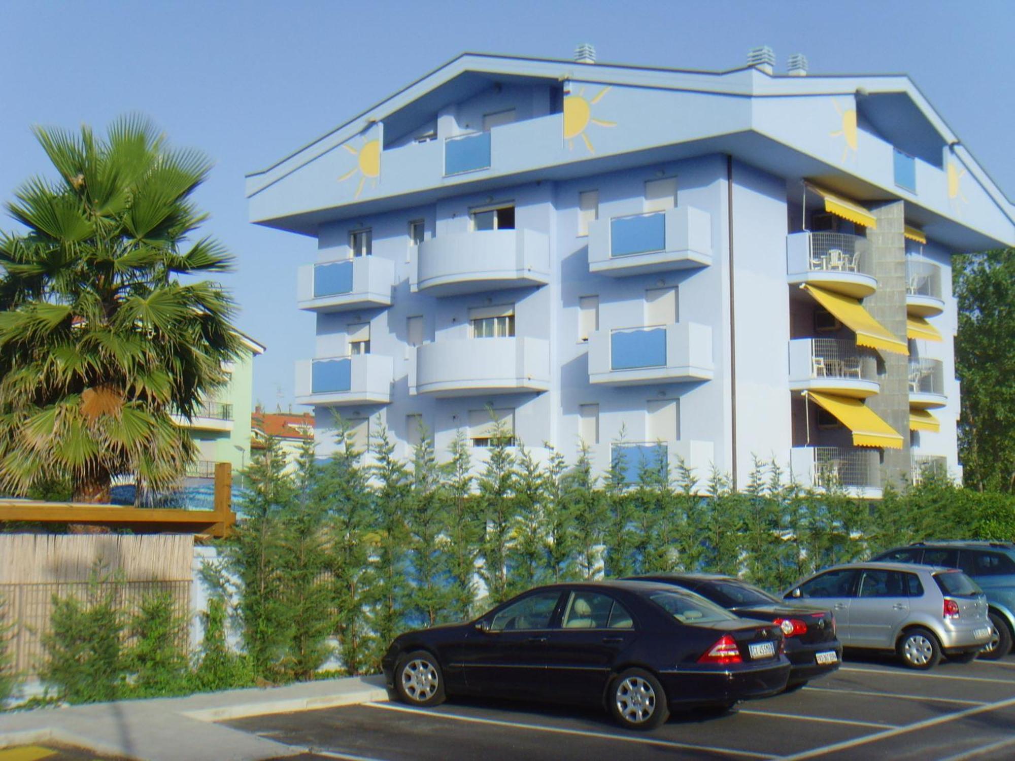 Residence Blumarine Giulianova Esterno foto